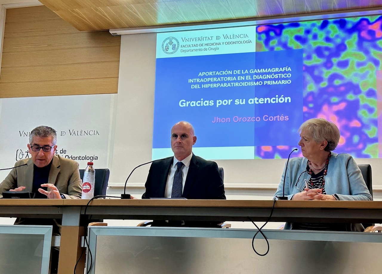 EL DR. OSCAR VIDAL PRESIDEIX UN TRIBUNAL DE TESIS DOCTORAL A LA UNIVERSITAT DE VALENCIA