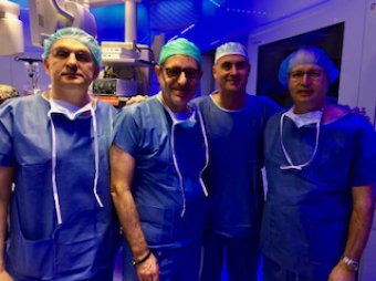 Especialistas en cirugia tiroidea endoscopica transaxilar